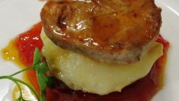 Recepta de cuina de Ànec amb formatge de cabra i tomàquet confitat