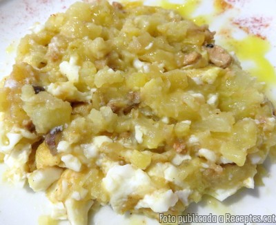 Recepta de cuina de Trinxat de patata, ceps amb ou trencat i foie a la planxa