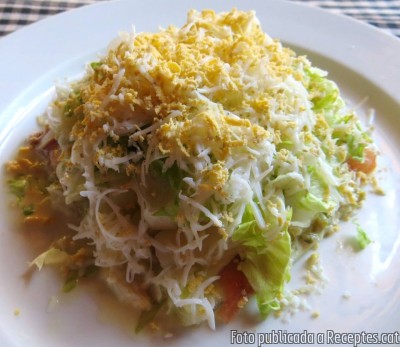 Lasanya freda de salmó sense pasta