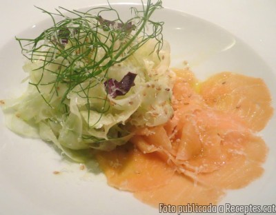 Amanida de fonoll amb carpaccio de salmó