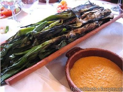 Recepta de cuina de Calçots a la brasa i calçotada