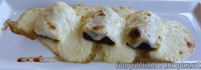 Recepta de cuina de Canelons de carn de poltre del Ripollès