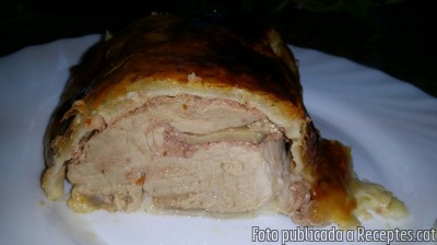 Recepta de cuina de Llaminera farcida de paté i xampinyons amb cobertura de pasta de full