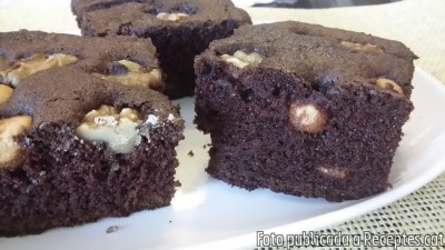 Recepta de cuina de Brownie de Xocolata nous i avellanes