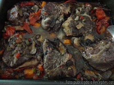 Recepta de cuina de Galtes de Porc al vi negre