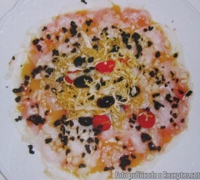 Carpaccio de bacallà amb olivada