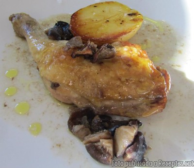 Recepta de cuina de Pollastre rostit al cava amb bolets
