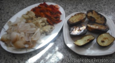 Recepta de cuina de Parrillada, escalivada i patates al caliu