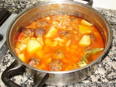 Recepta de cuina de Mandonguilles casolanes