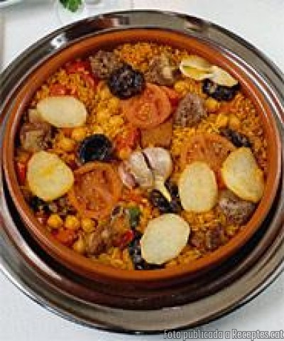 Recepta de cuina de Arròs amb cigrons i botifarra blanca
