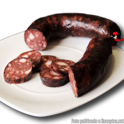 Recepta de cuina de Broquetes de plàtan, bacó, i botifarra negra de perol