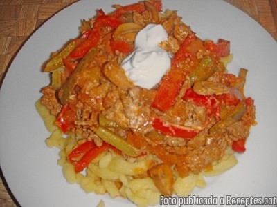 Recepta de cuina de Carn mòlta a la Stroganoff