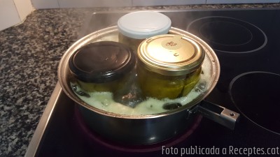 Recepta de cuina de Conserva de bonítol amb oli d’oliva verge