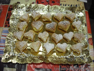 Recepta de cuina de Cors de pasta de full amb crema