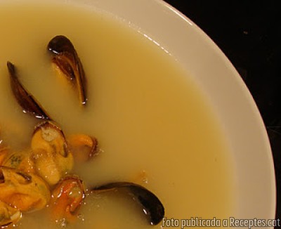 Recepta de cuina de Crema de musclos al cava