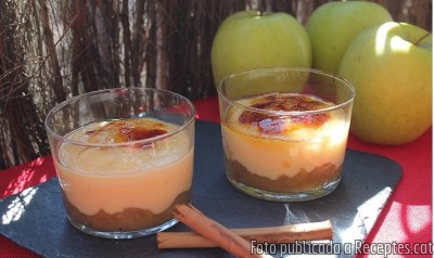 Recepta de cuina de Crema catalana amb poma caramel·litzada