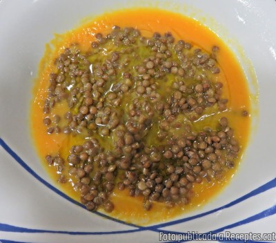 Recepta de cuina de Crema de carbassa amb llenties pardines