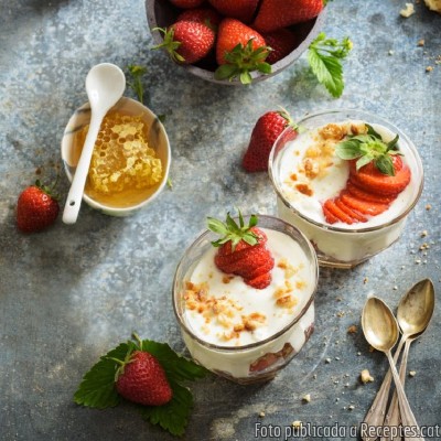 Recepta de cuina de Crema de iogurt i mascarpone