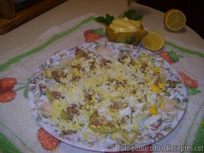 Recepta de cuina de Patates fredes amb tonyina