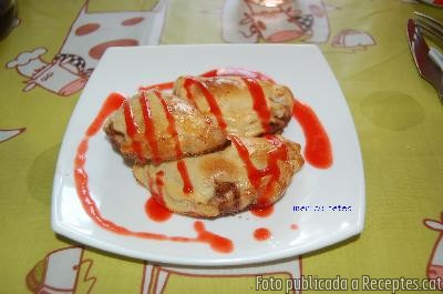 Recepta de cuina de Mini-calzone de mascarpone i nutella i salsa de maduixes