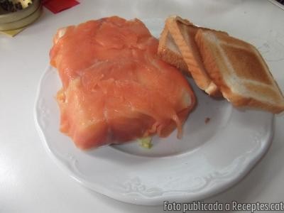 Recepta de cuina de Pastis de salmo