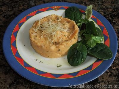 Recepta de cuina de Pastís de puré de patata i carn