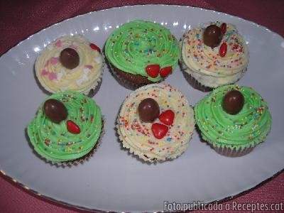 Cupcakes de xocolata amb buttercream de vainilla