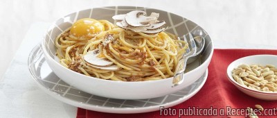 Recepta de cuina de Espaguetis amb bolets