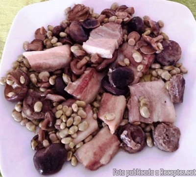 Recepta de cuina de Favetes &quot;mini&quot; amb Shiitake, cansalada viada i toc de botifarra blanca