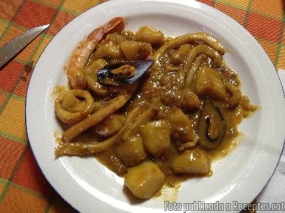 Recepta de cuina de Cassola marinera de sèpia amb patates
