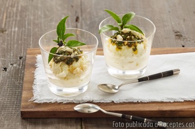 Gelat amb pesto dolc