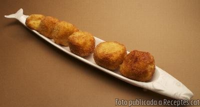 Recepta de cuina de Boles de peix, patata i formatge