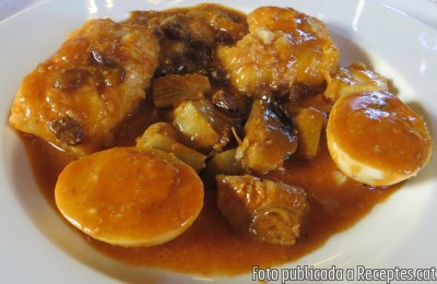 Recepta de cuina de Bacallà a la cassola amb panses, carxofes i ou dur
