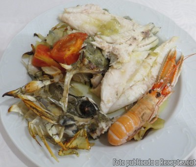 Recepta de cuina de Calet (besuc de la piga negra) i gall de Sant Pere al forn