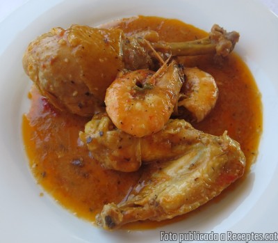 Recepta de cuina de Pollastre de pagès amb gambes