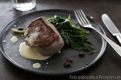 Recepta de cuina de Medallons de Vedella amb Salsa de Cafè