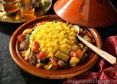 Recepta de cuina de Xai cuinat amb l'olla de fang (Taina)