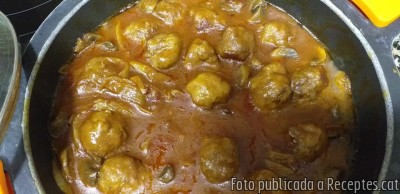 Recepta de cuina de Mandonguilles casolanes a la cervesa negra