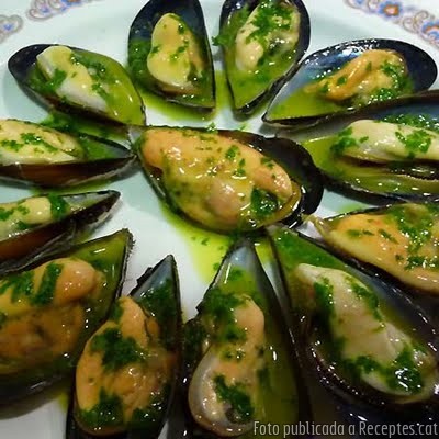 Recepta de cuina de Musclos amb all i julivert