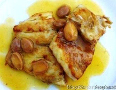 Recepta de cuina de Mero amb salsa de vermut i safrà  amb ametlles