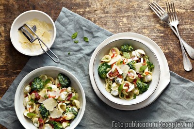 Recepta de cuina de Orecchiette amb bròquil i cansalada