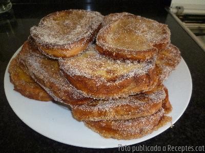 Recepta de cuina de Torrades de Santa Teresa (&quot;torrijas&quot;)