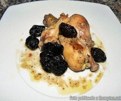 Recepta de cuina de Pollastre amb prunes