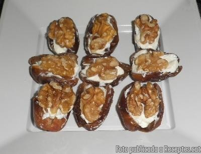 Aperitiu de dàtils amb nous