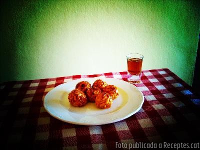 Panellets de pinyons
