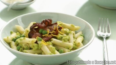 Recepta de cuina de Pasta amb cansalada fumada