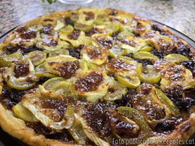 Recepta de cuina de Pasta de full amb porro, figues i Brie