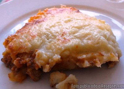 Recepta de cuina de Pastís de patata i carn