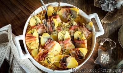 Recepta de cuina de Patates amb cansalada i crema de xucrut al forn