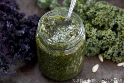 Recepta de cuina de Pesto de col rissada-Kale